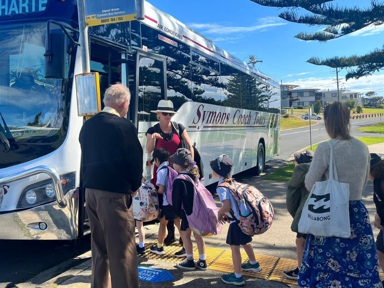 Columns 1000 x 750px - Columns Block Template 4_3